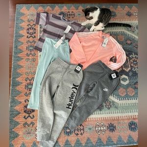 Bundle of kids clothes